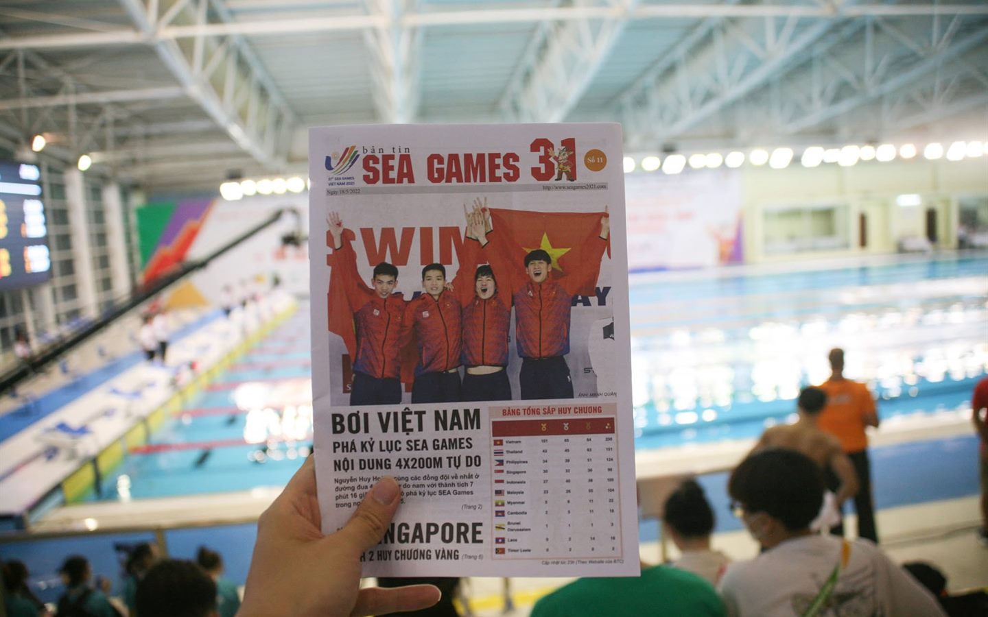 Bản tin SEA Games 31 số 11 với tin bơi Việt Nam phá kỷ lục 4x200m tự do và bảng tổng sắp huy chương