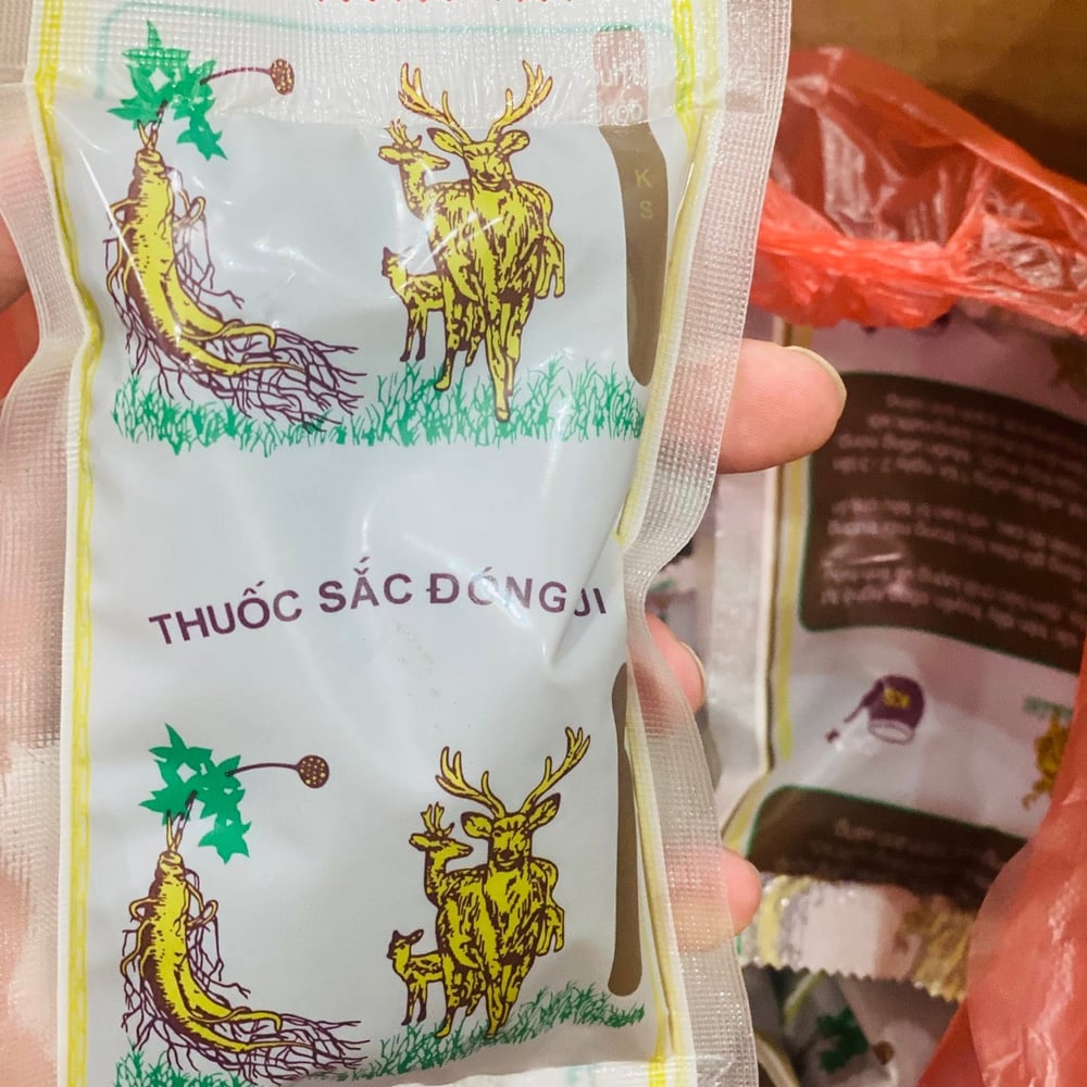 Thuốc thang, thuốc sắc — tự bào chế bởi Bác sĩ Lê Trung Kiên